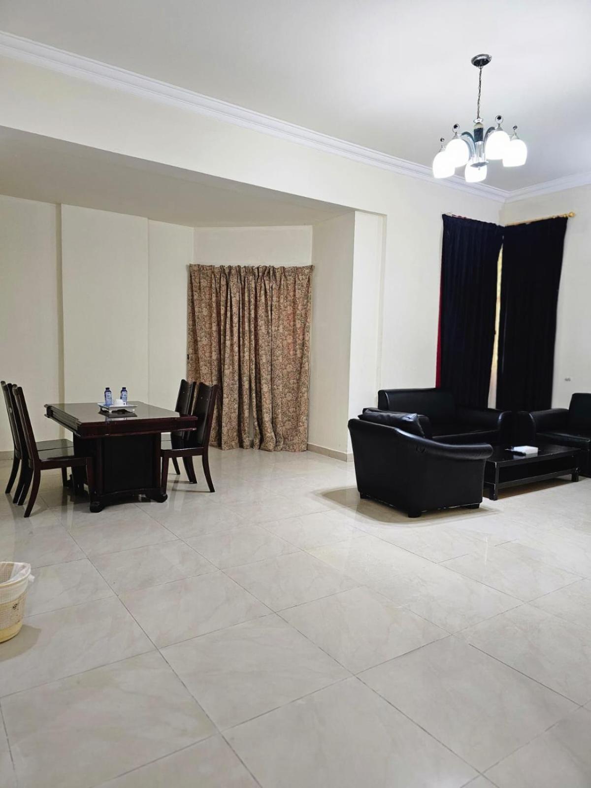 Appartamento Al Sahab Tower Al Manamah Esterno foto
