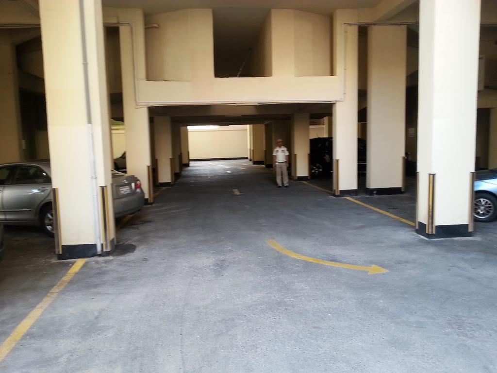 Appartamento Al Sahab Tower Al Manamah Esterno foto